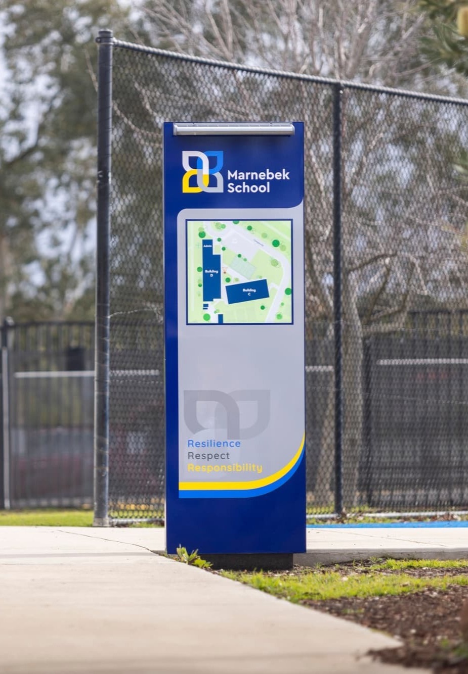 Pylon signs for schools