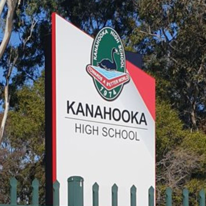 Kanahooka High School